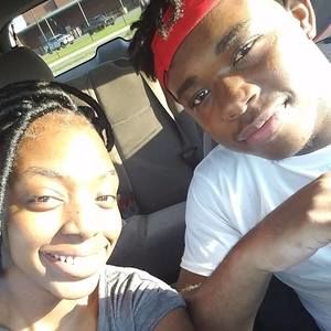 Meet your Posher, Nikeya